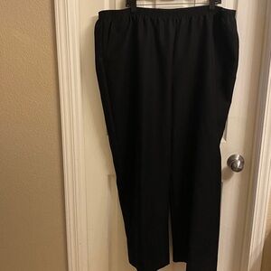 Alfred Dunner Black Elastic Waist Pants